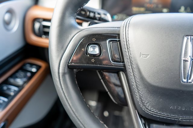 Used 2024 Lincoln Aviator Reserve w/ Equipment Group 201A image 39