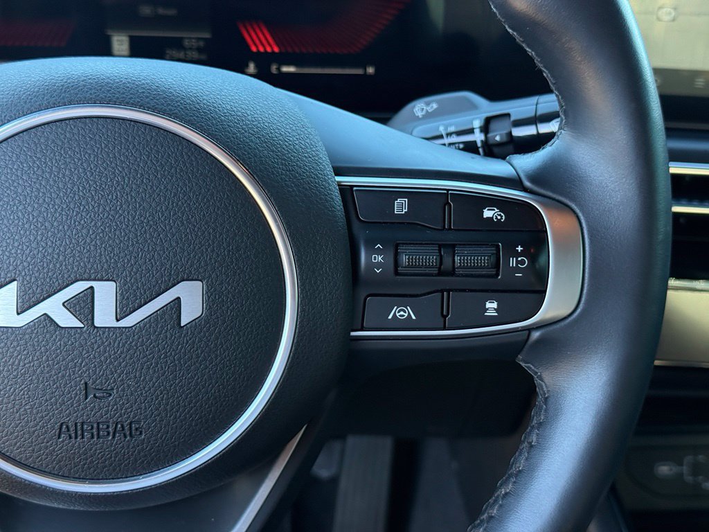 Used 2025 Kia K5 GT-Line AWD/4WD image 16