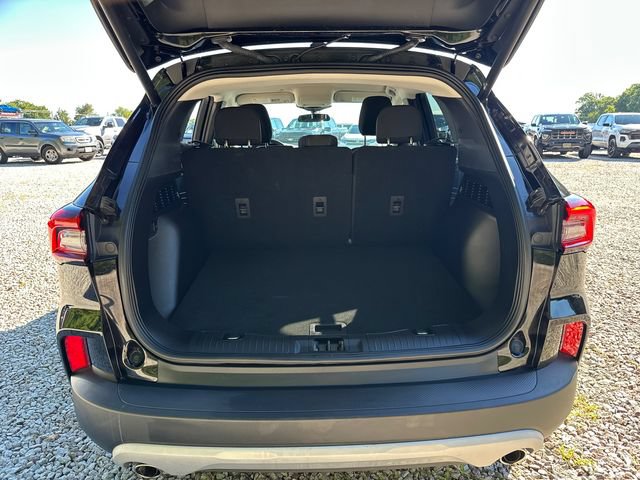 Used 2023 Ford Escape Active FWD image 16