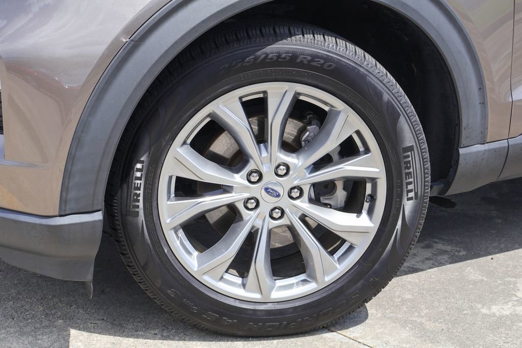 Used 2021 Ford Explorer XLT w/ Equipment Group 202A image 32