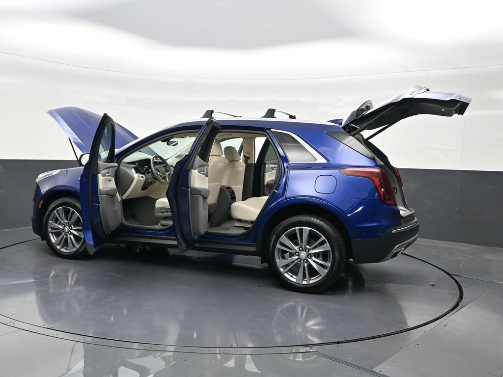 Used 2024 Cadillac XT5 Premium Luxury w/ Technology Package AWD/4WD image 40