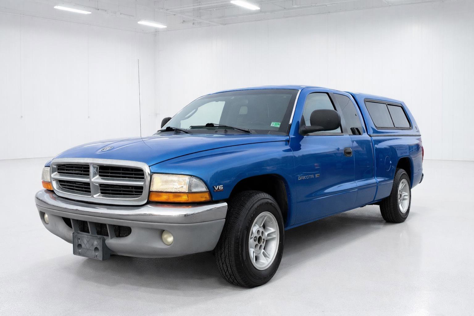 Used 2000 Dodge Dakota 2WD Club Cab image 10