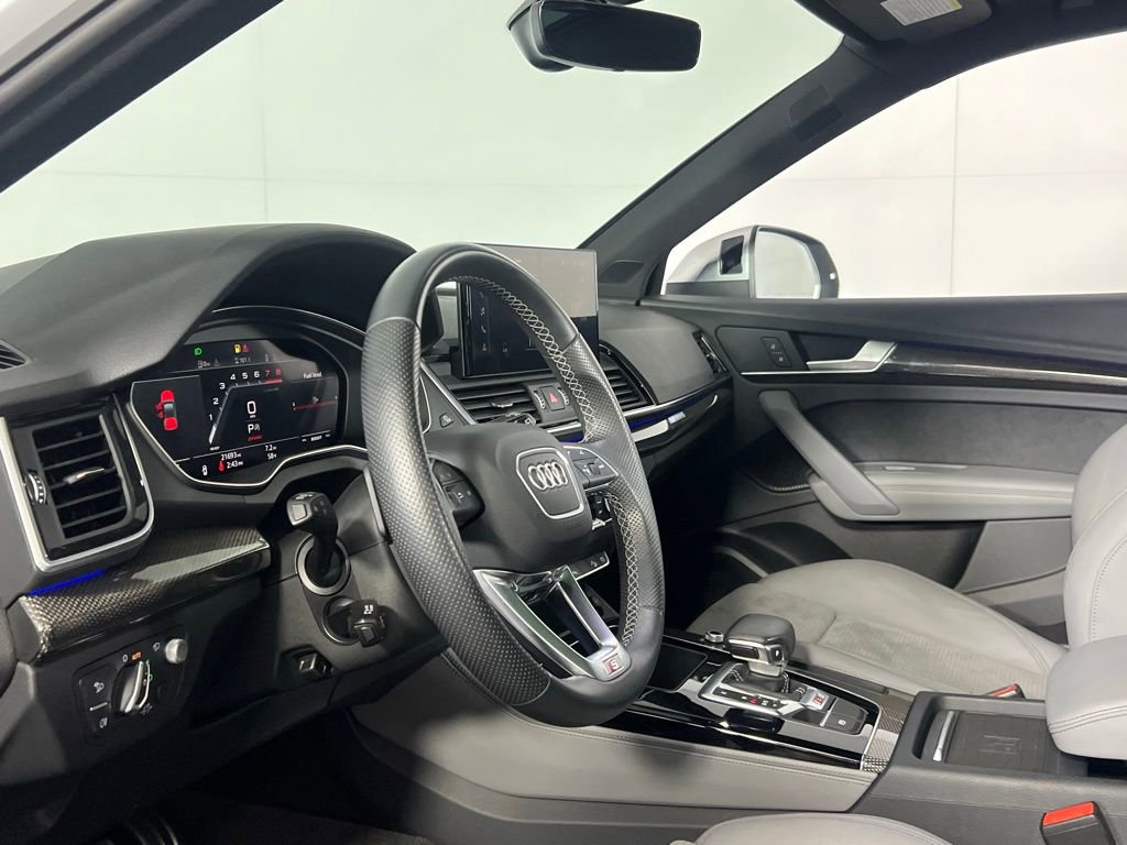 Used 2023 Audi SQ5 Prestige w/ Prestige Package image 21