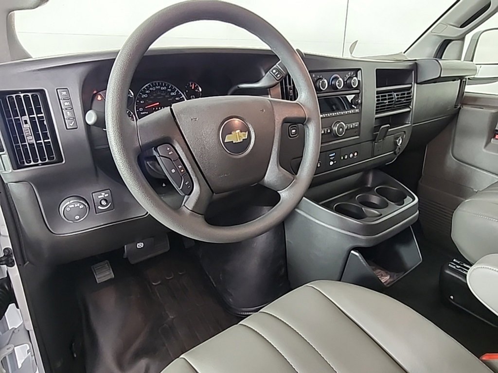 New 2025 Chevrolet Express 3500 w/ Driver Convenience Package image 20