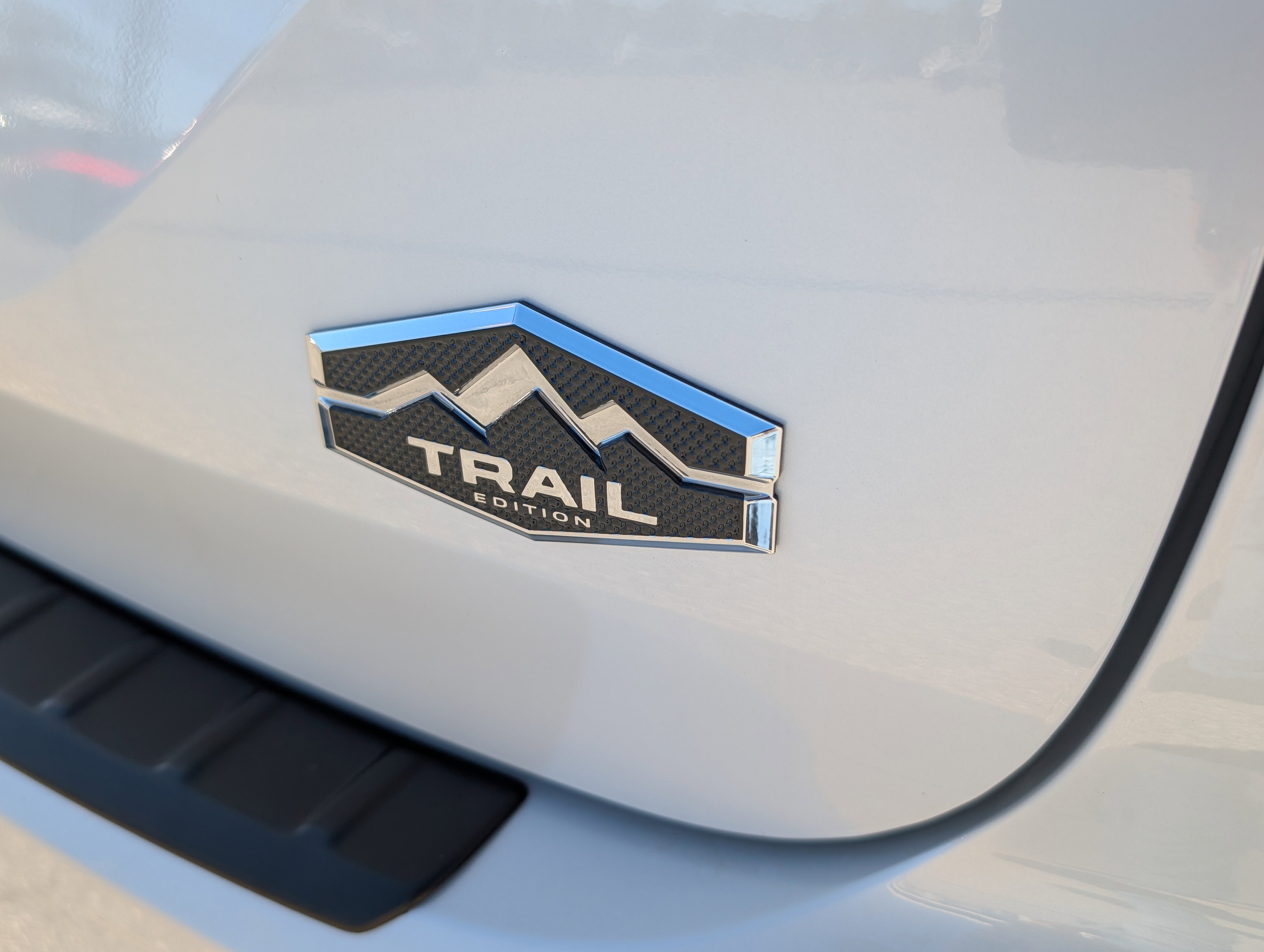 New 2025 Mitsubishi Outlander Trail Edition image 9