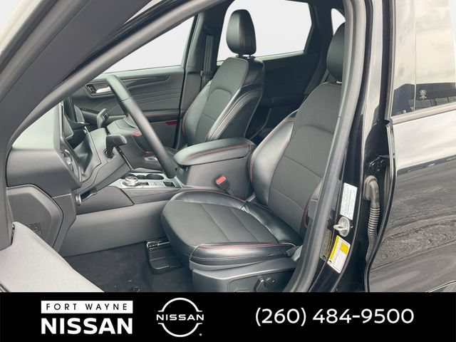 Used 2024 Ford Escape ST-Line w/ Tech Pack #1 AWD/4WD image 12