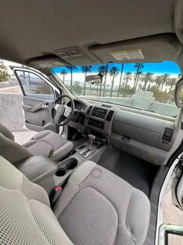 Used 2007 Nissan Frontier SE w/ SE Value Truck Pkg RWD image 16