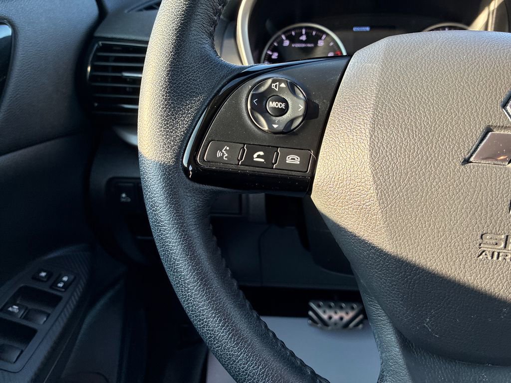 Used 2023 Mitsubishi Eclipse Cross SE image 21