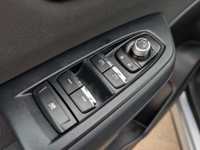 Used 2025 Subaru Forester Premium image 14