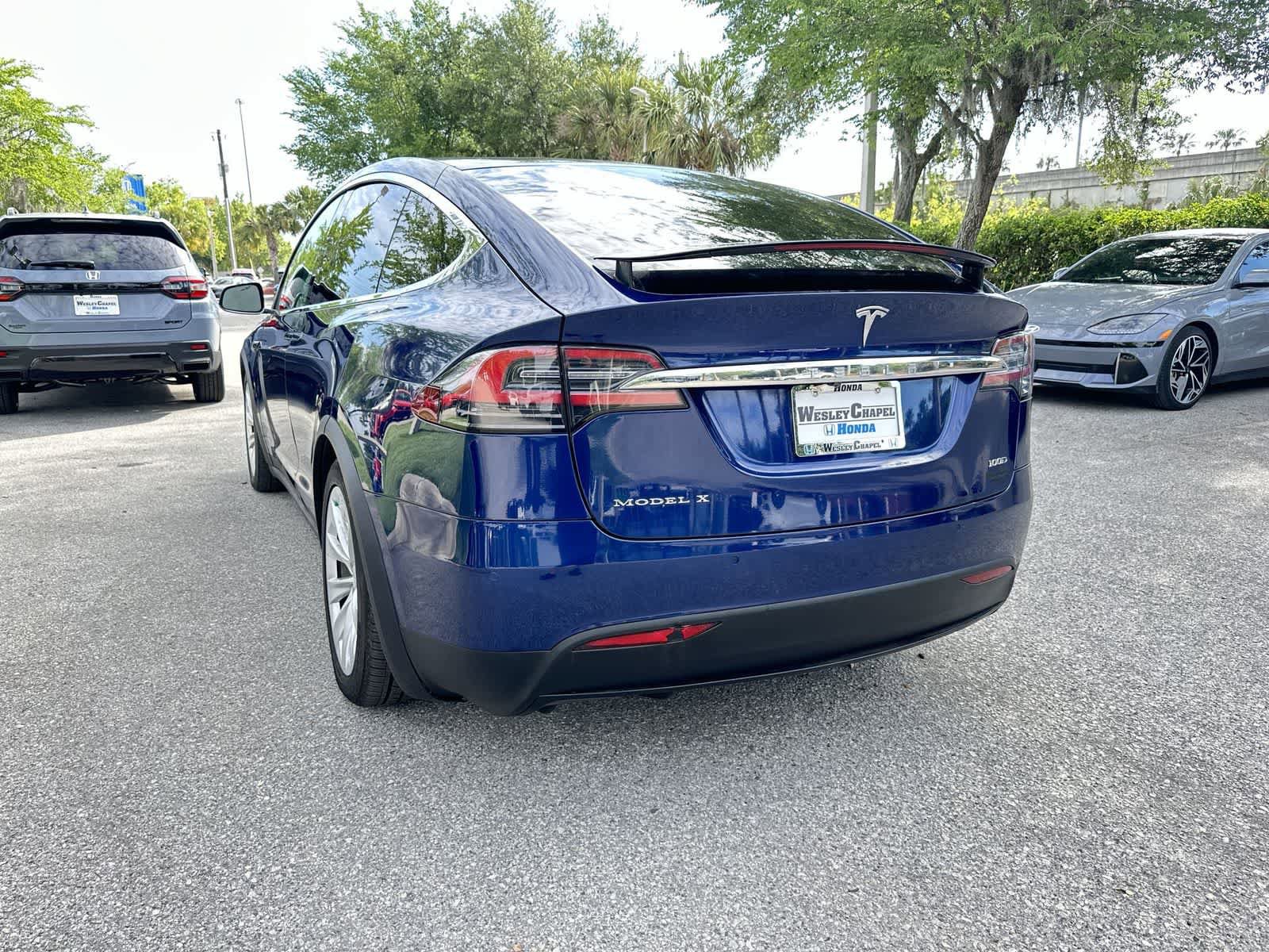 Used 2018 Tesla Model X 100D AWD/4WD image 4