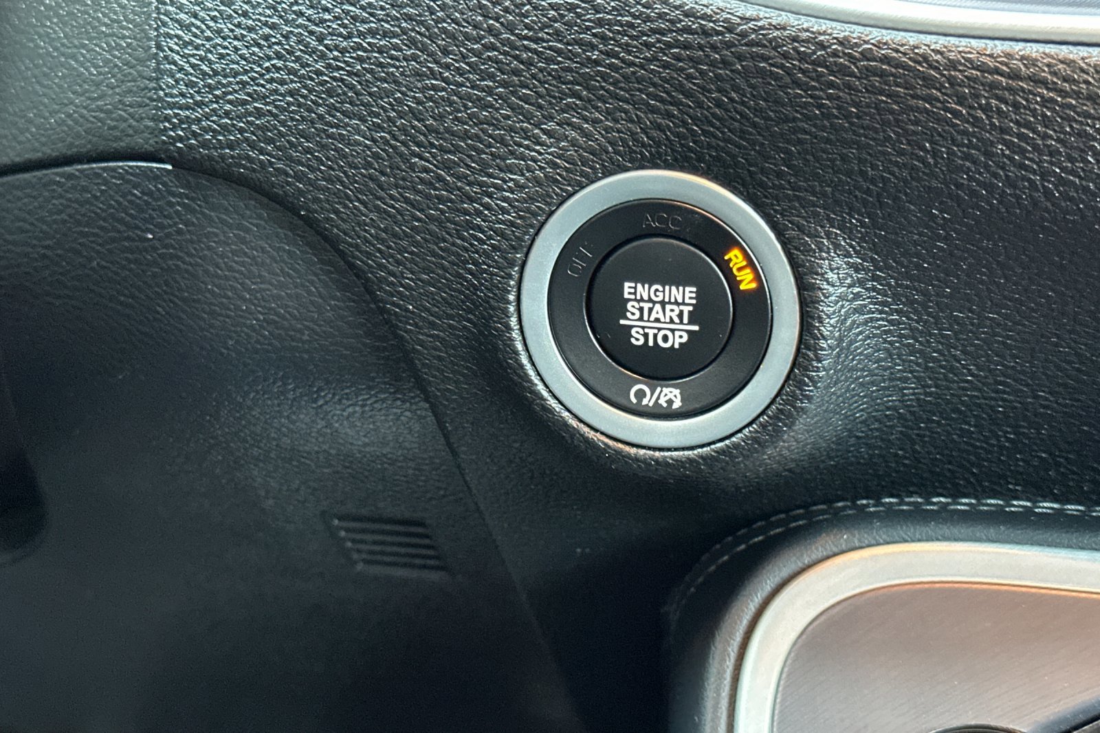 Used 2021 Dodge Challenger R/T Scat Pack w/ Shaker Package image 22