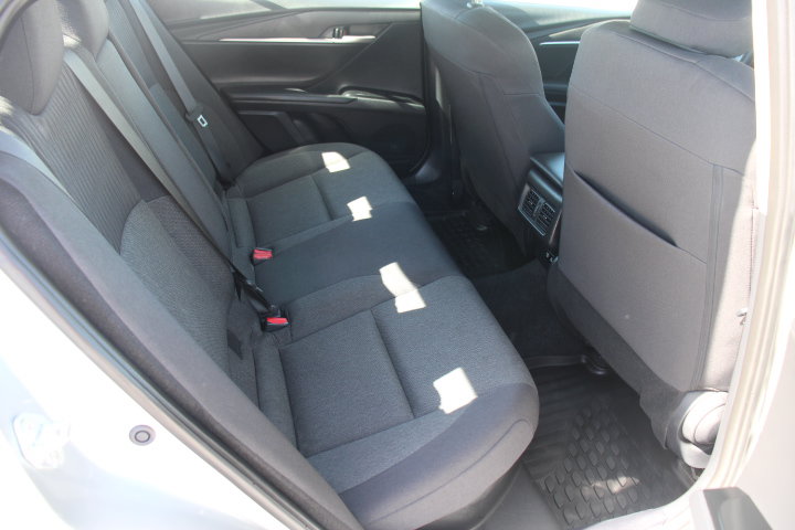 Used 2025 Toyota Camry LE AWD/4WD image 17