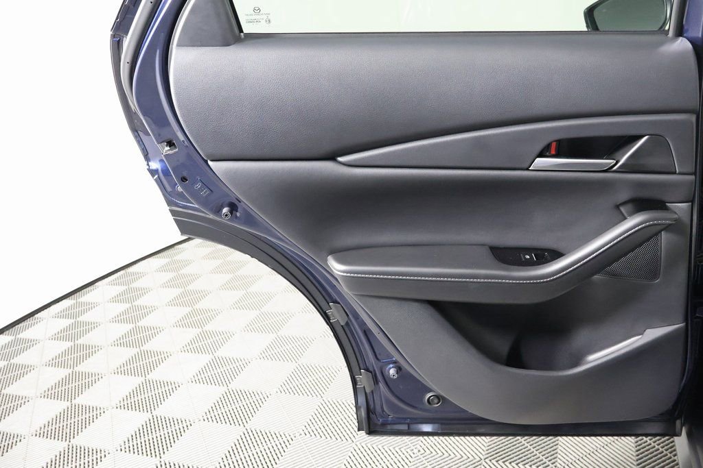 Certified 2025 MAZDA CX-30 AWD 2.5 S w/ Preferred Package image 14