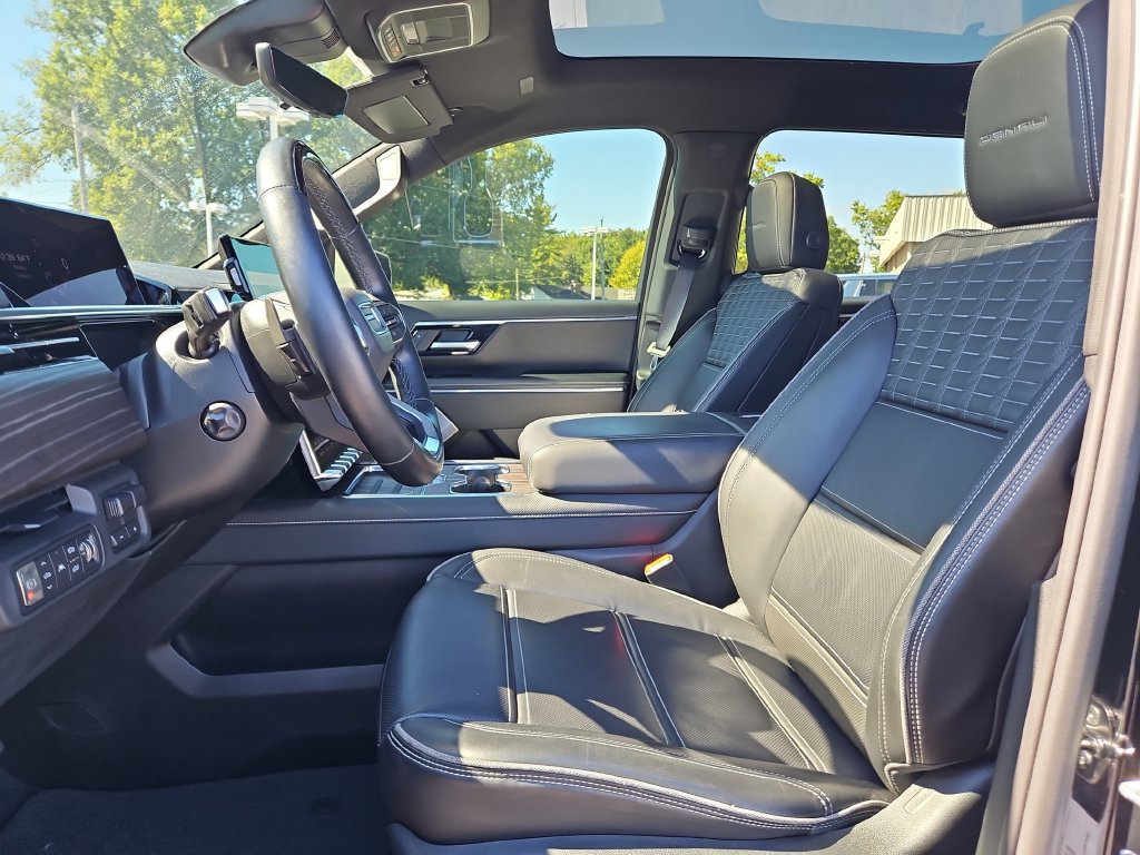 Used 2025 GMC Sierra EV Denali AWD/4WD image 20