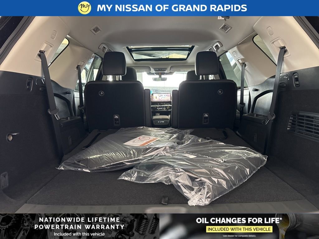 New 2026 Nissan Pathfinder SL image 20