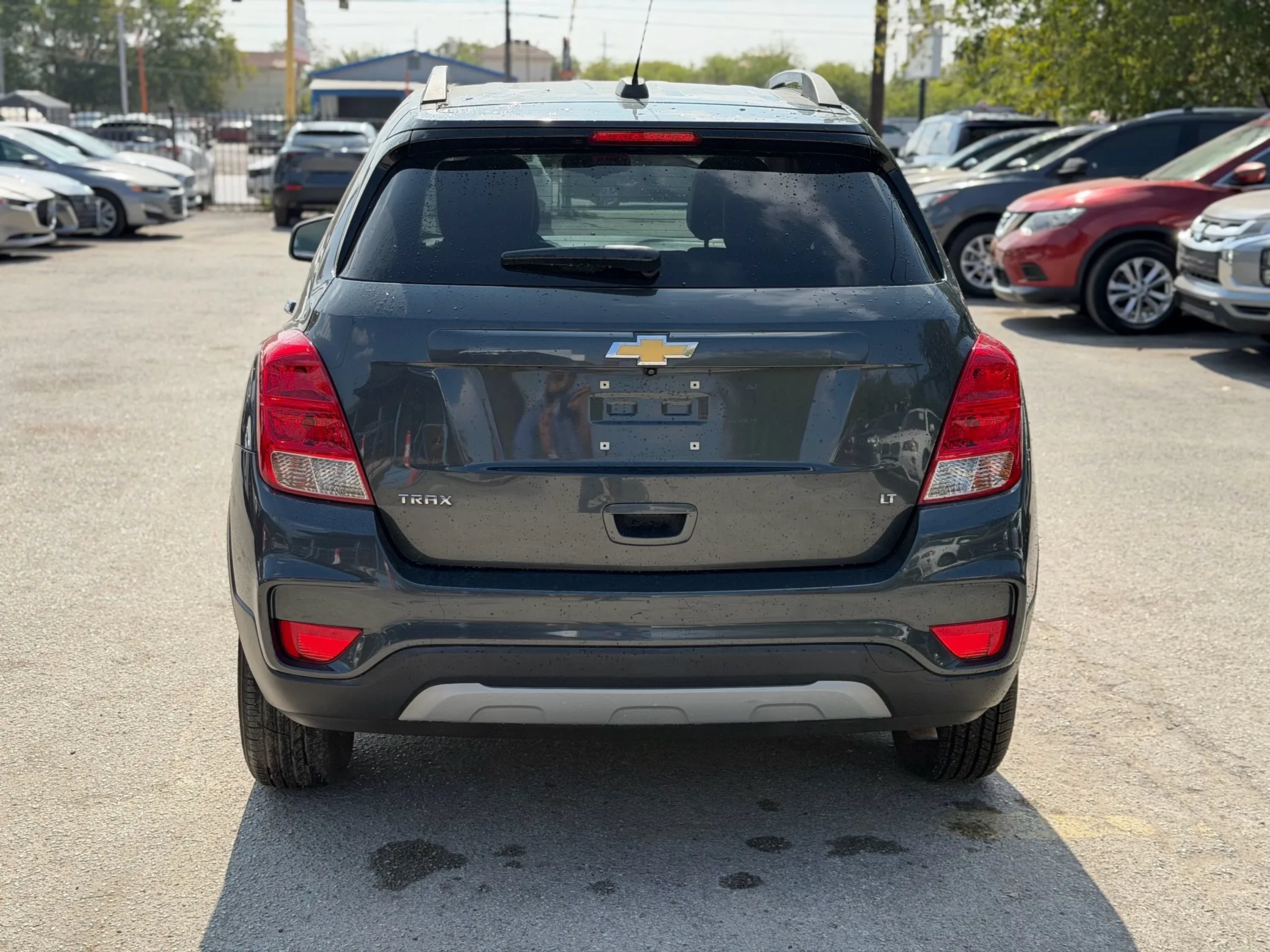 Used 2018 Chevrolet Trax LT w/ LT Convenience Package FWD image 8