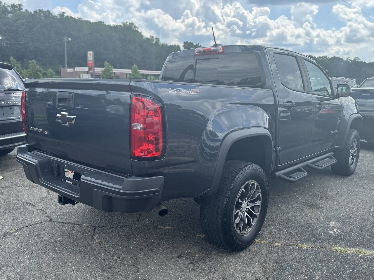 Used 2019 Chevrolet Colorado ZR2 image 6