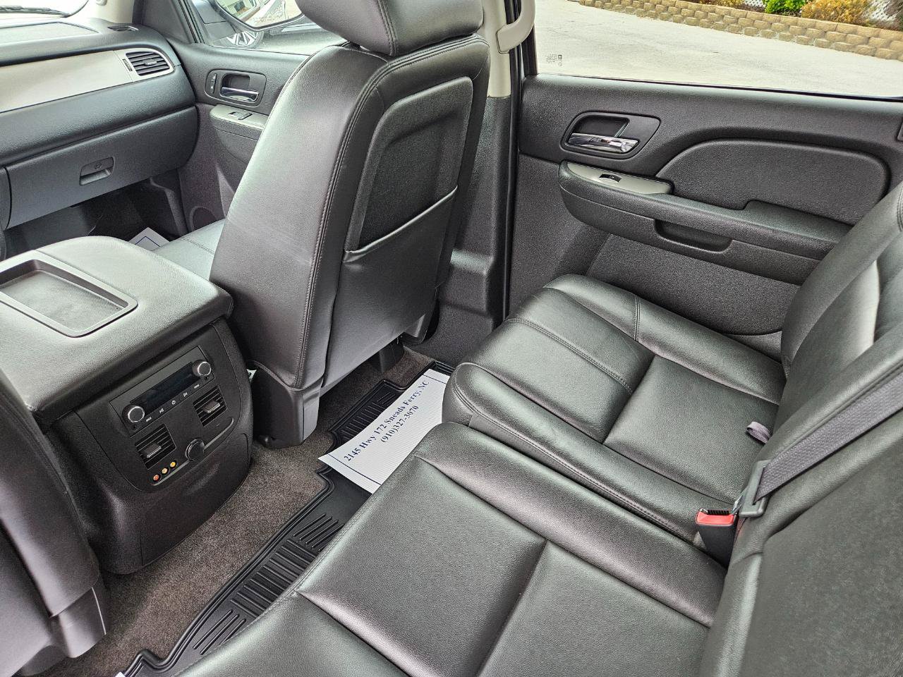 Used 2013 Chevrolet Avalanche LT AWD/4WD image 19