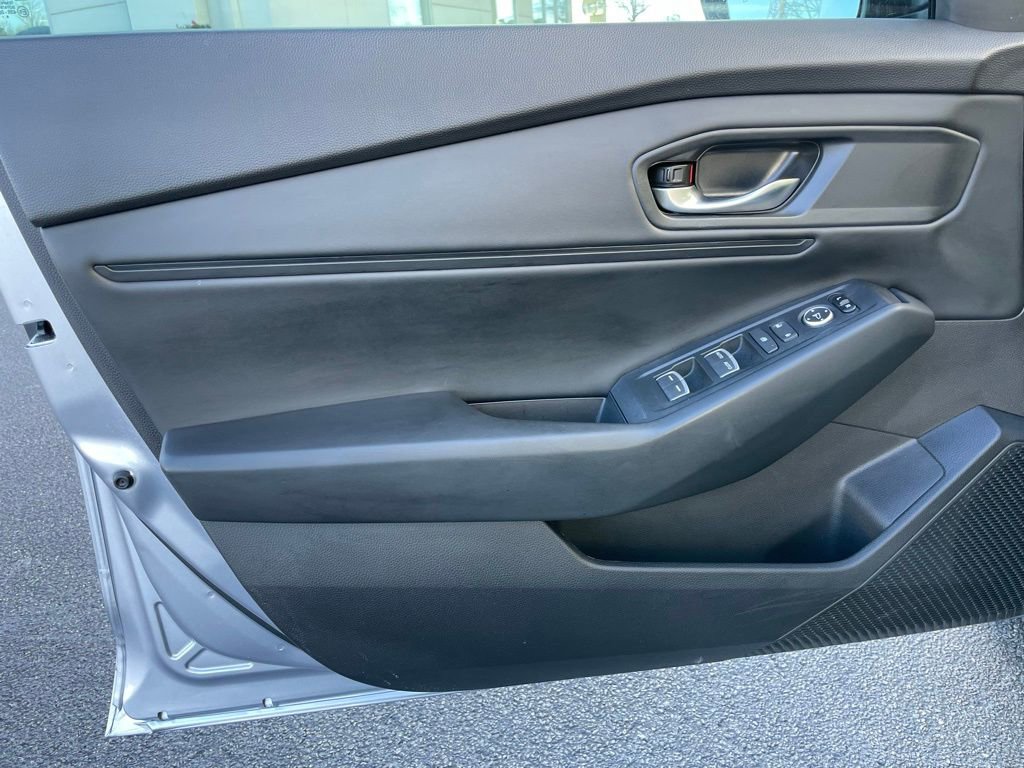 Certified 2025 Honda Accord SE image 23