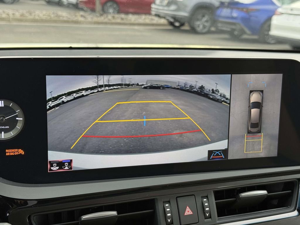 Used 2022 Lexus ES 350 Ultra Luxury image 11