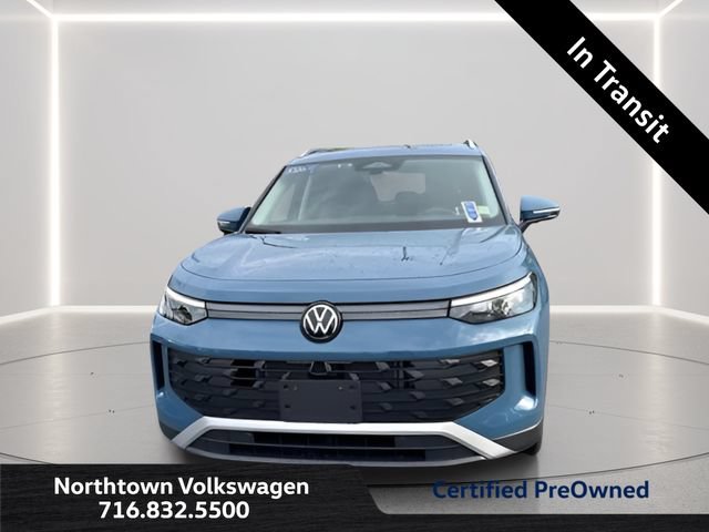 Used 2026 Volkswagen Tiguan SE AWD/4WD image 2