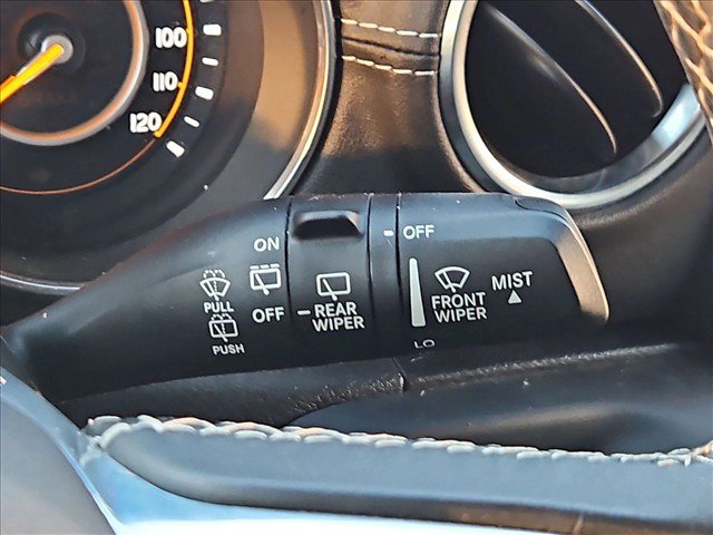 Used 2018 Jeep Wrangler Unlimited Sahara AWD/4WD image 23