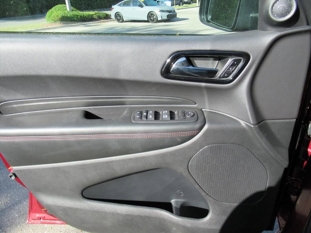 Certified 2025 Dodge Durango GT image 20