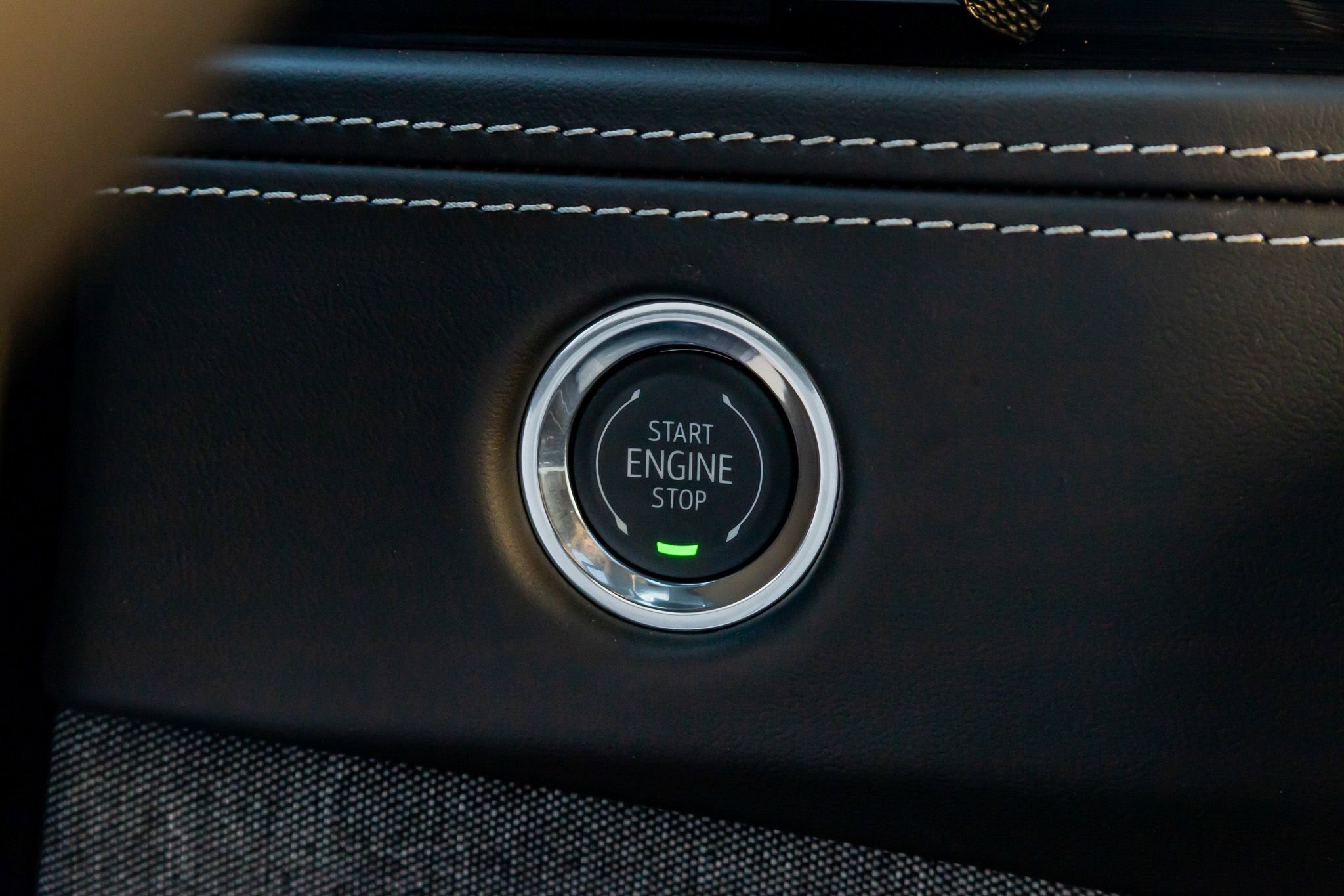 Used 2026 Cadillac Escalade Platinum Sport w/ LPO, ONYX Package image 23