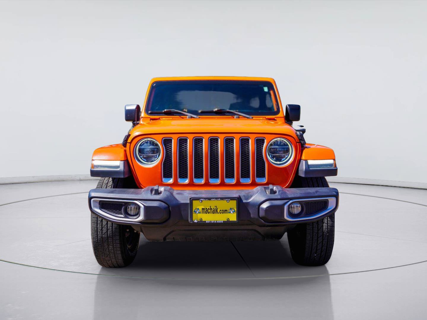 Used 2018 Jeep Wrangler Unlimited Sahara w/ LED Lighting Group AWD/4WD image 4