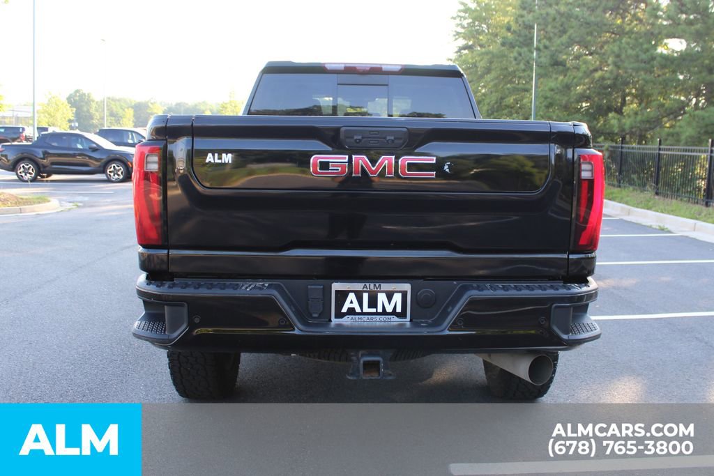 Used 2024 GMC Sierra 3500 Denali w/ Denali Reserve Package image 11