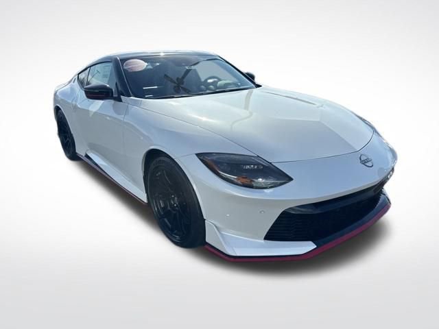 New 2025 Nissan Z NISMO w/ Floor Mat Package RWD image 9