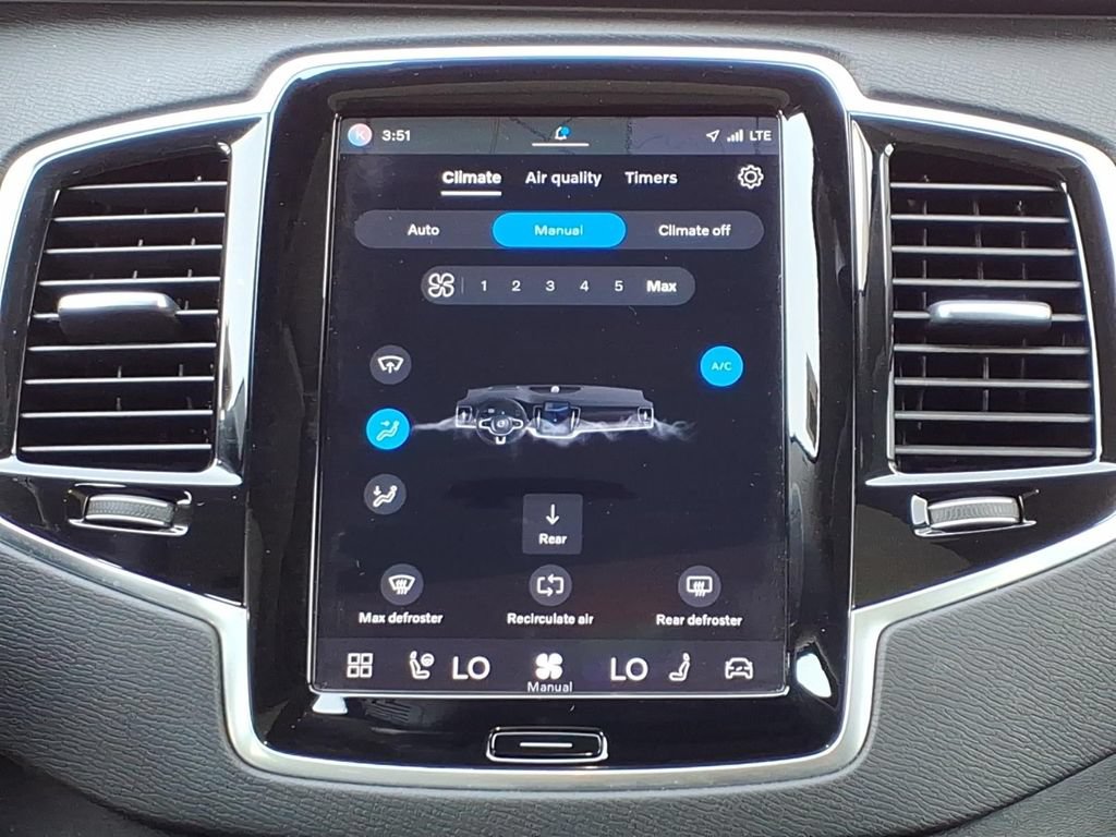 Certified 2024 Volvo XC90 B5 Plus w/ Protection Package Premier AWD/4WD image 19