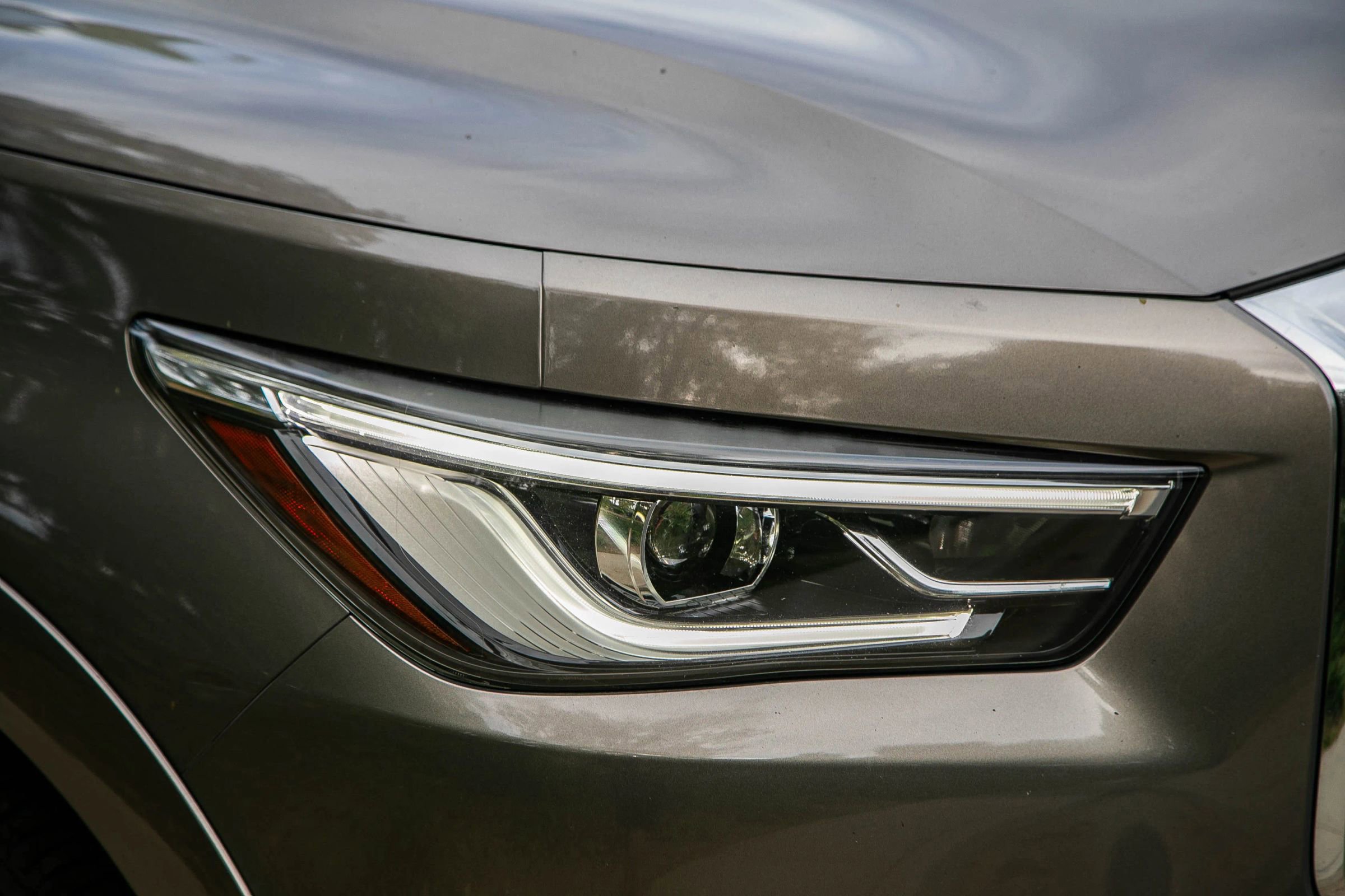 Used 2018 INFINITI QX80 Sport Utility 4D image 10