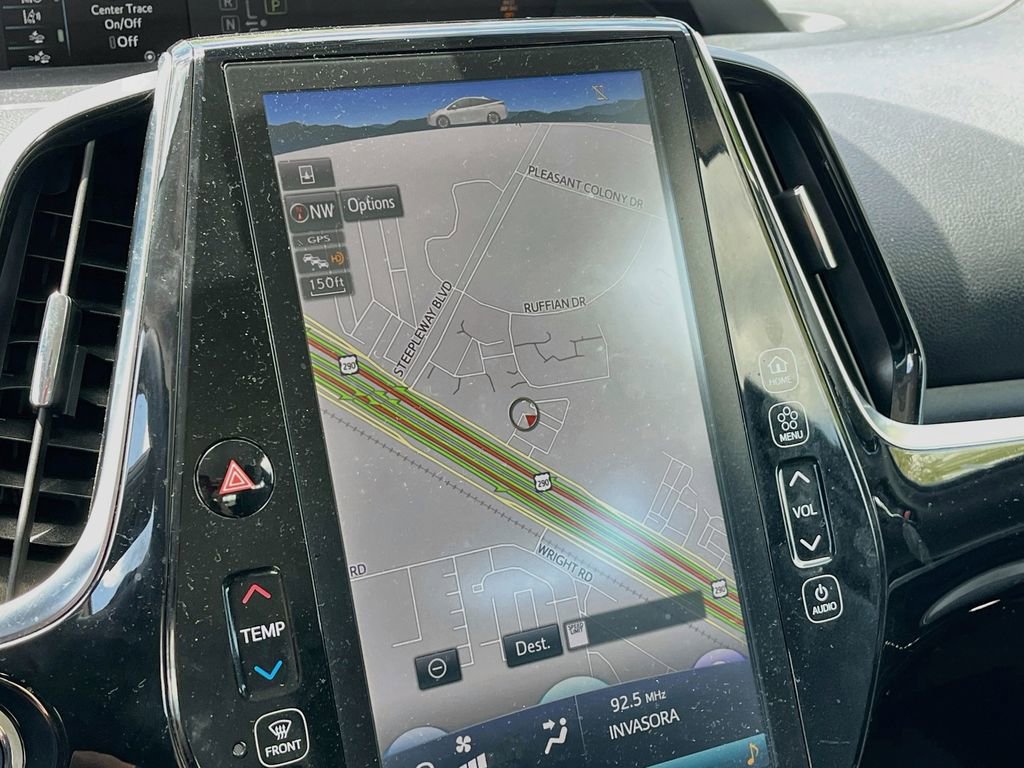 Used 2022 Toyota Prius Limited FWD image 13