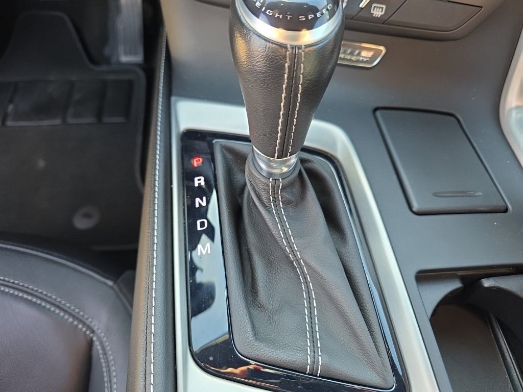 Used 2019 Chevrolet Corvette Stingray Coupe w/ Carbon Flash Badge Package image 18