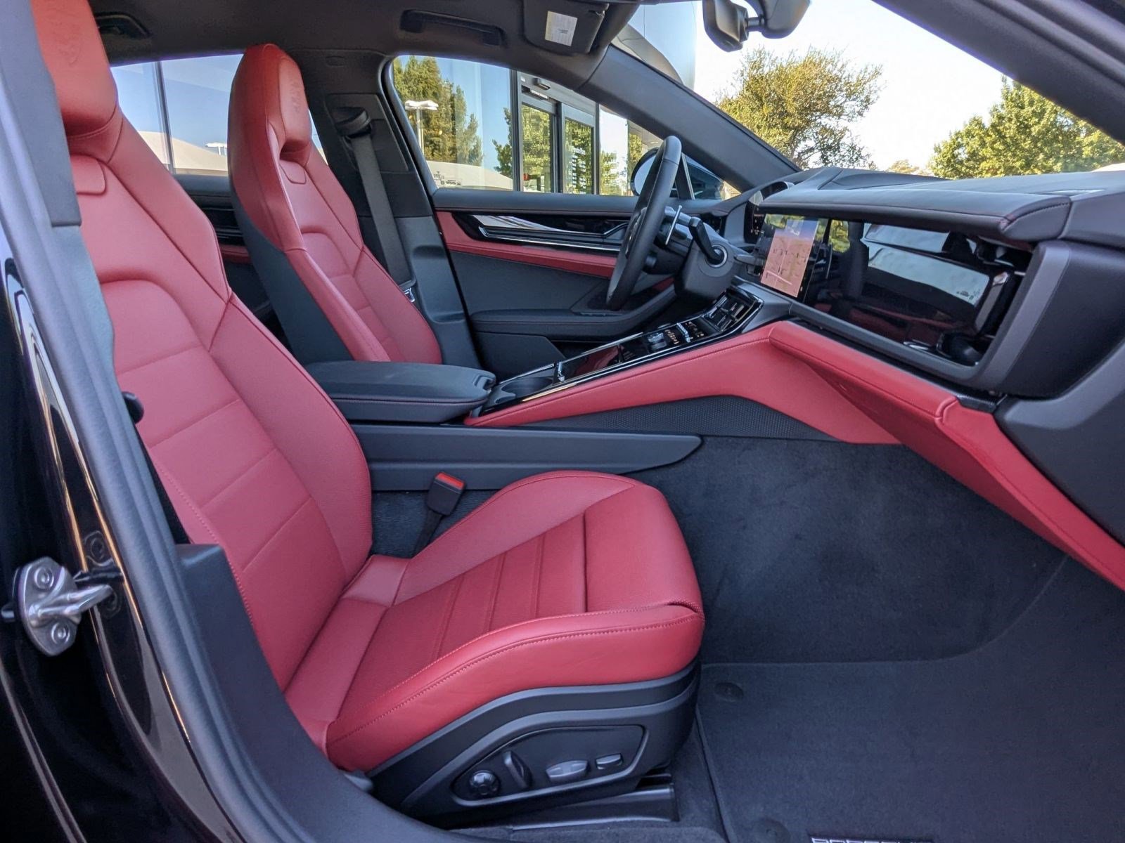 New 2026 Porsche Panamera image 24