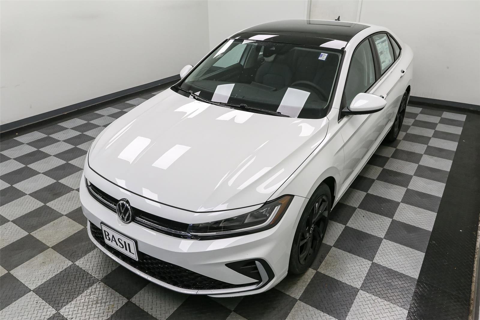 New 2025 Volkswagen Jetta SE image 7