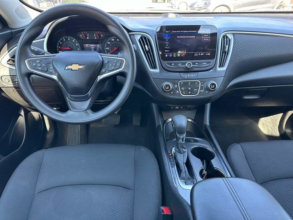 Used 2024 Chevrolet Malibu LT FWD image 4