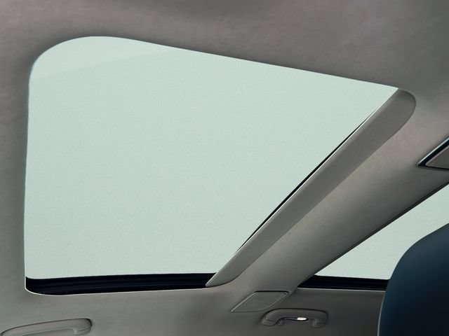 Certified 2025 Genesis GV80 3.5T Prestige AWD/4WD image 16