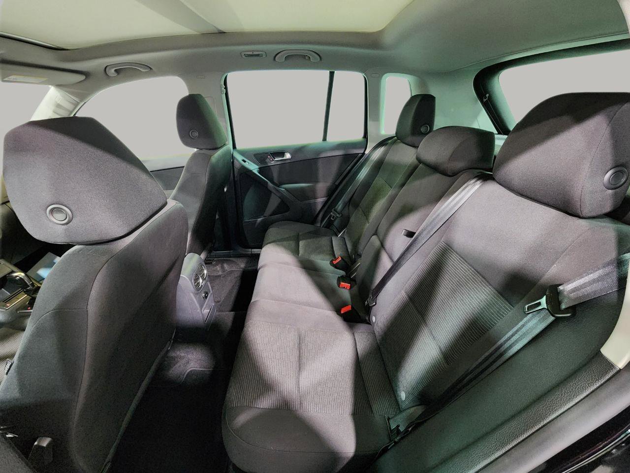 Used 2013 Volkswagen Tiguan S AWD/4WD image 28