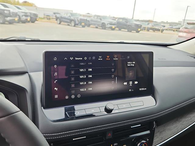 Used 2025 Nissan Rogue Platinum w/ Platinum Premium Package image 17