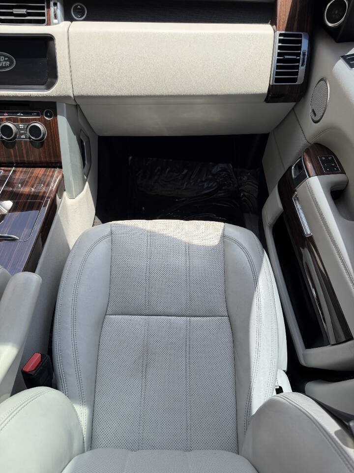 Used 2017 Land Rover Range Rover HSE AWD/4WD image 13