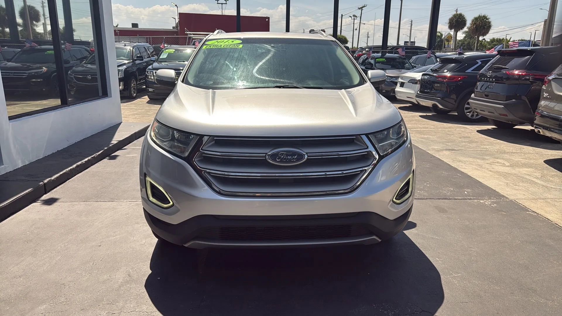 Used 2015 Ford Edge Titanium w/ Technology Package FWD image 5