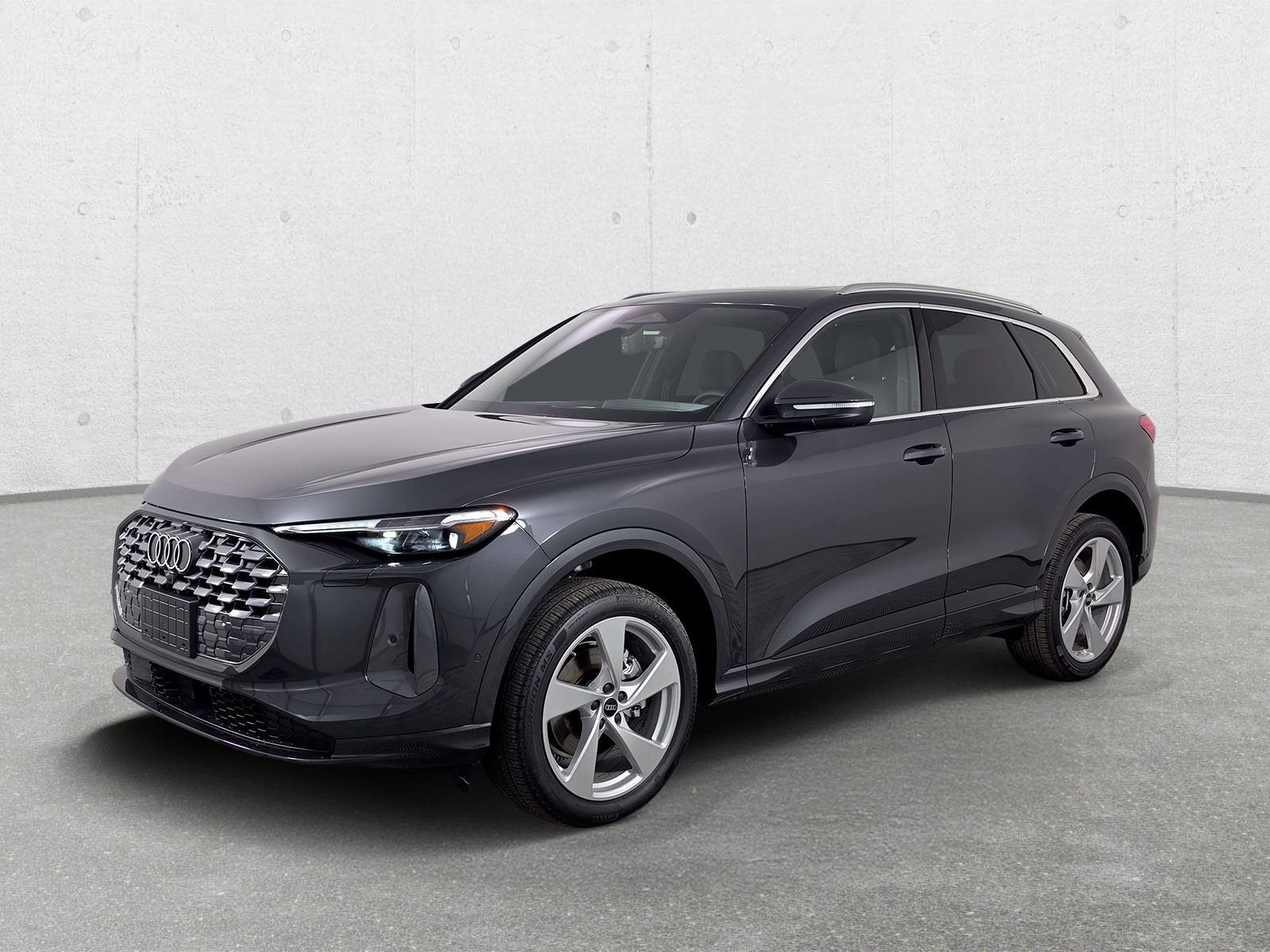 New 2026 Audi Q5 Premium Plus AWD/4WD image 3