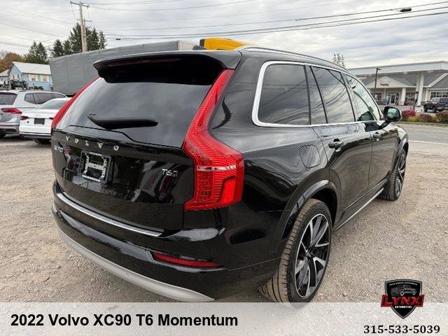 Used 2022 Volvo XC90 T6 Momentum image 5