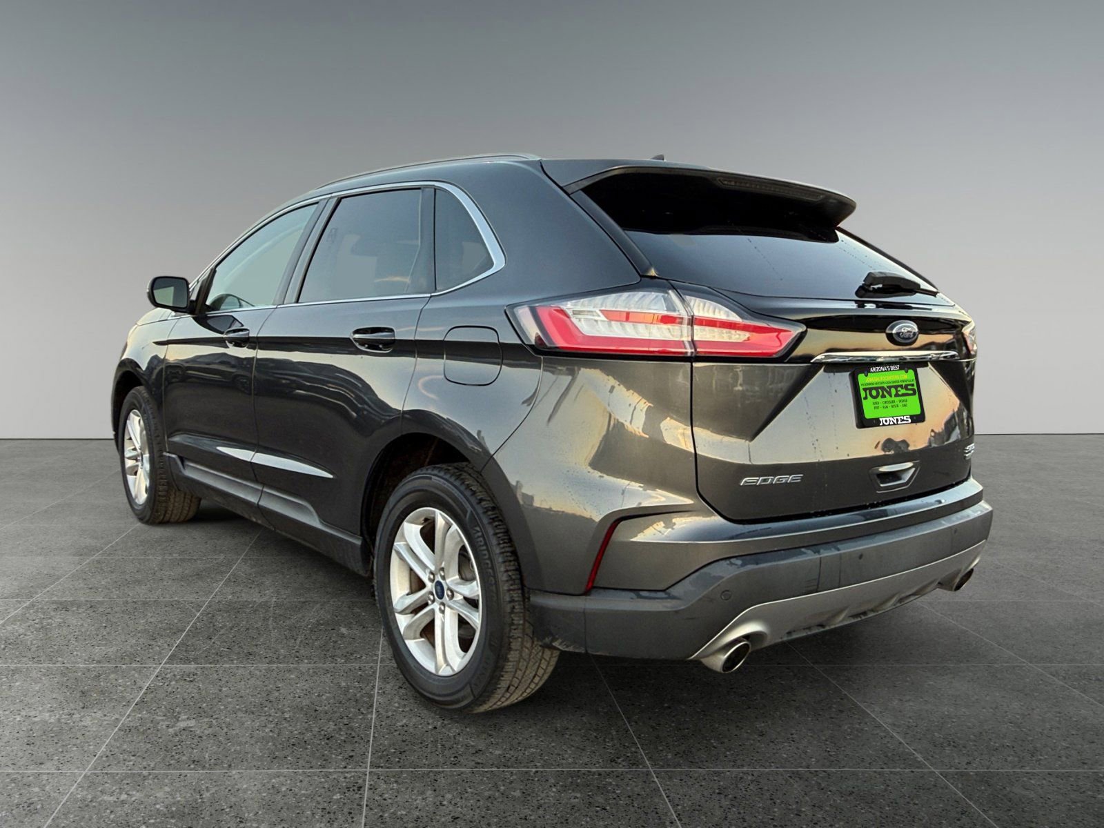 Used 2020 Ford Edge SEL image 4