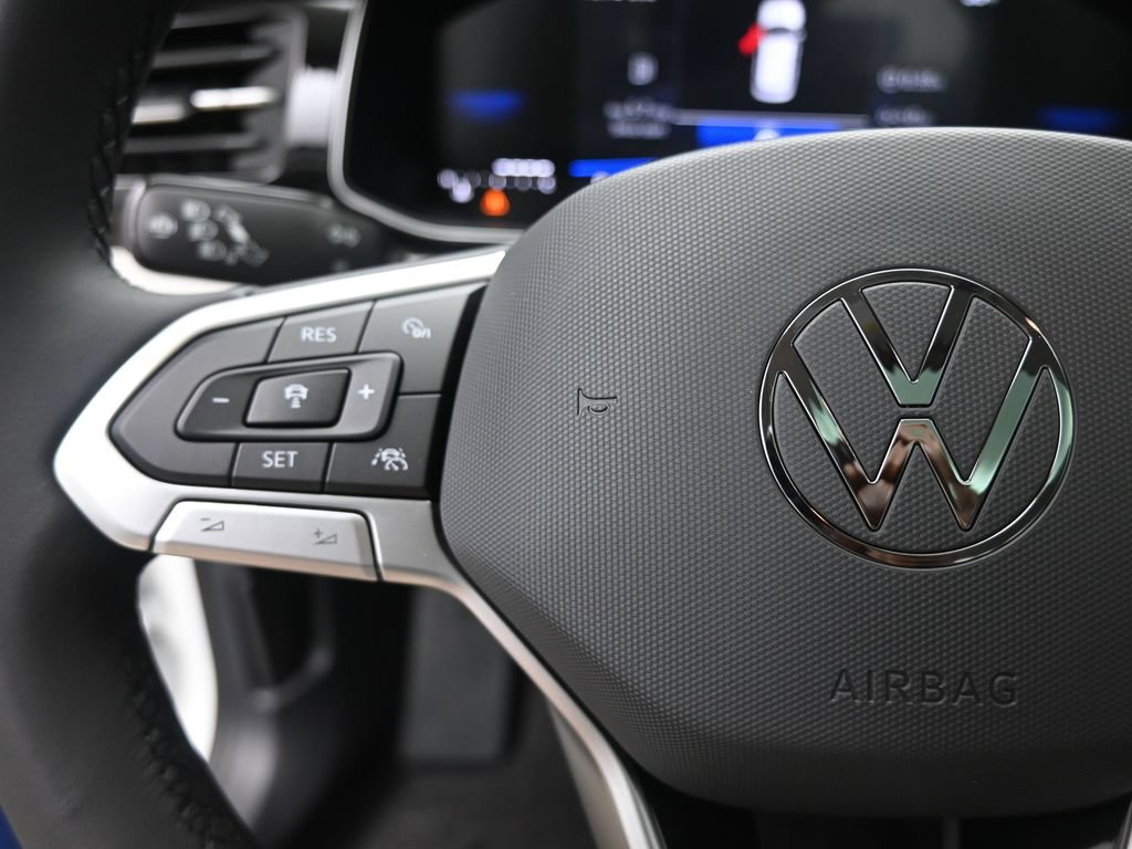New 2026 Volkswagen Jetta SE FWD image 15