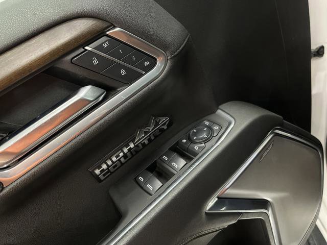 Certified 2025 Chevrolet Silverado 1500 High Country image 31