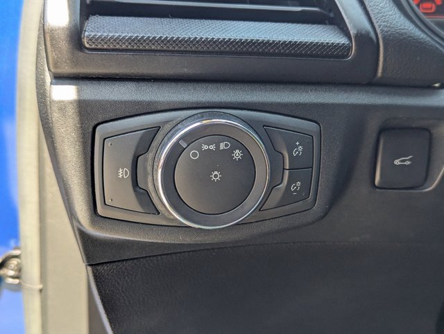 Used 2018 Ford Fusion SE w/ Equipment Group 201A image 21