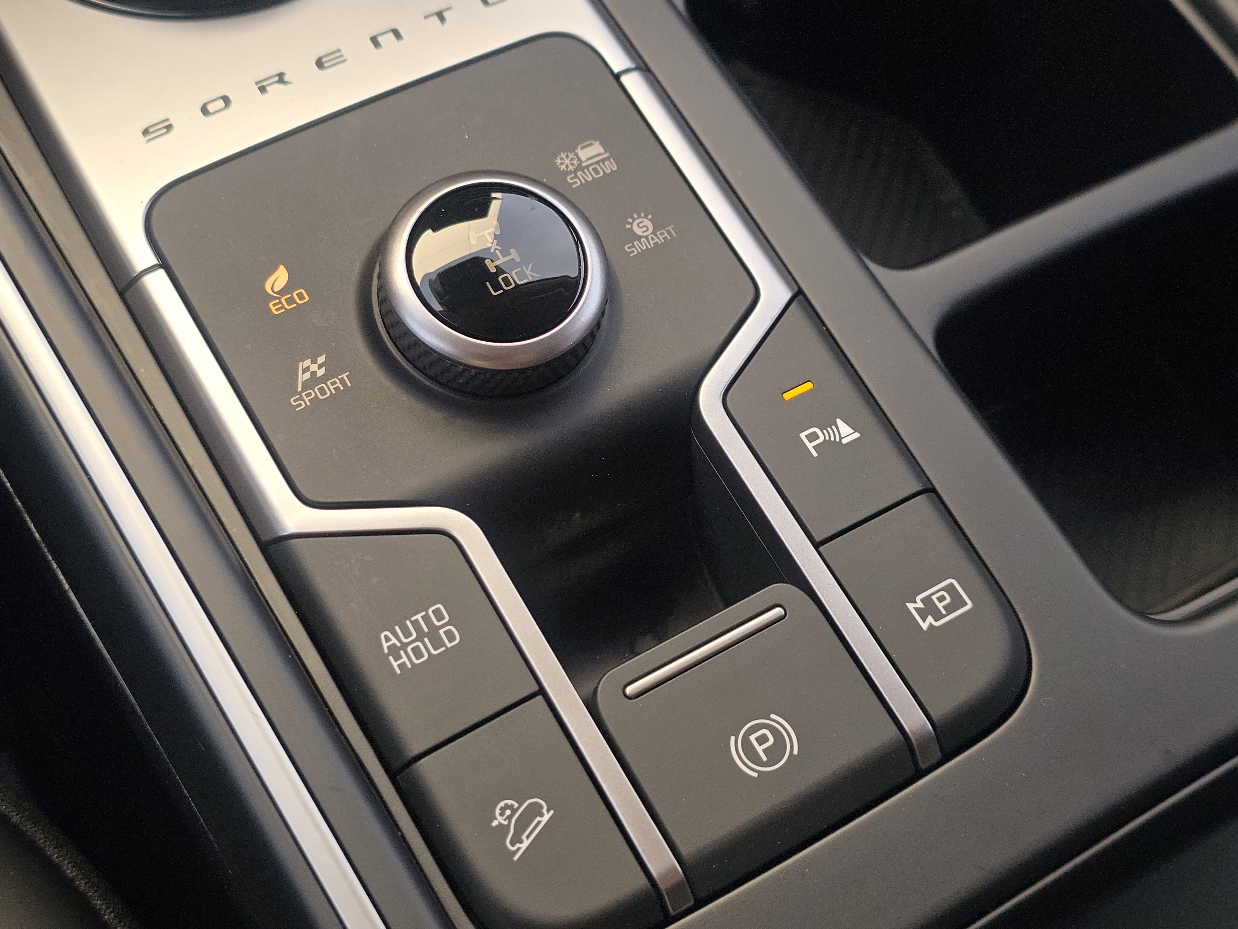 Used 2025 Kia Sorento EX image 31